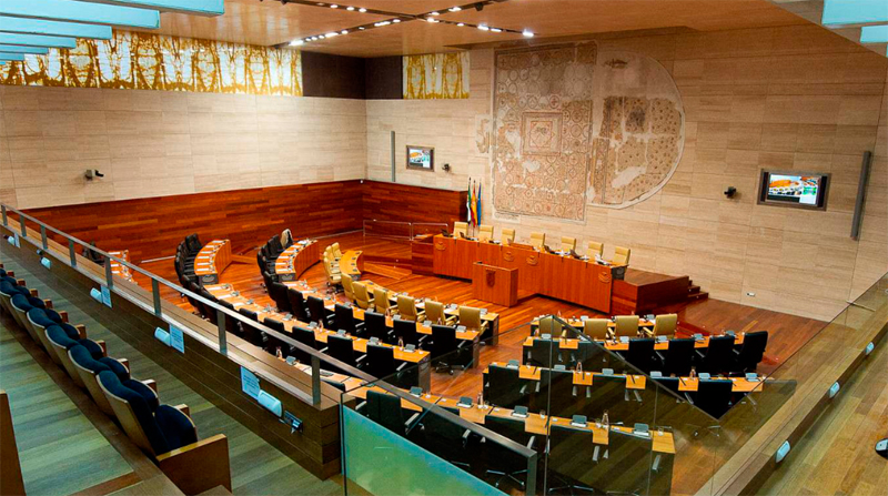 La Asamblea de Extremadura aprueba en sesión plenaria, la Ley de Memoria Histórica y Democrática de Extremadura